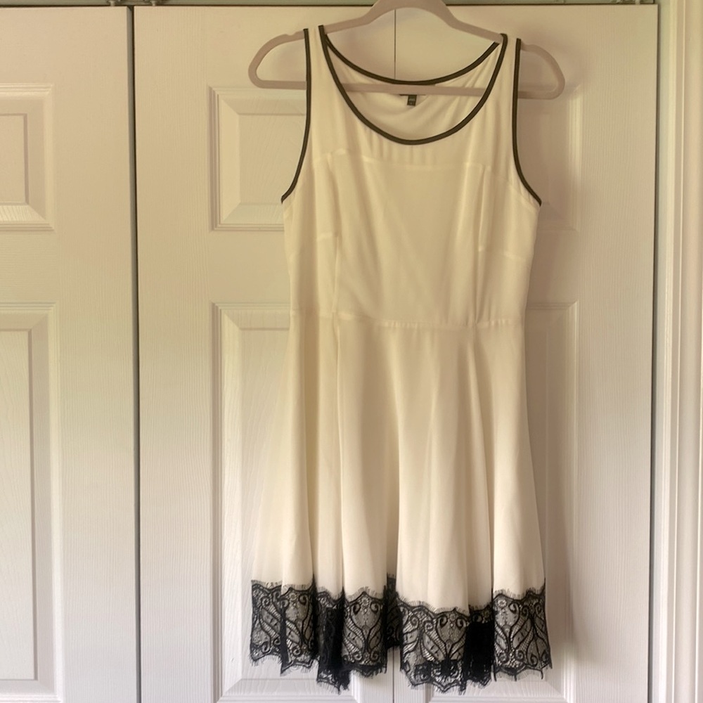 Black & White classic beautiful dress with lace